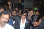 Shahrukh Khan snapped at international airport on 9th Dec 2011 (11).JPG